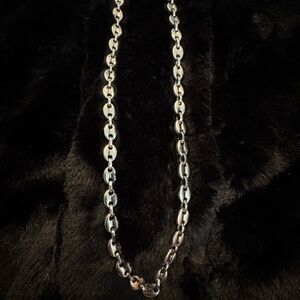 Gucci Unisex Silver Puff Link Necklace